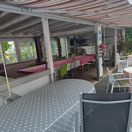 Domaine Du Vieux Moulin *