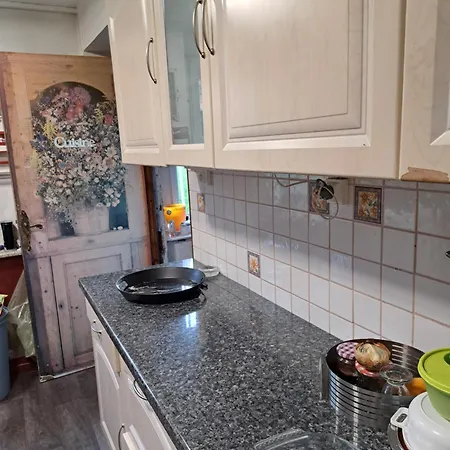 Domaine Du Vieux Moulin Apartment